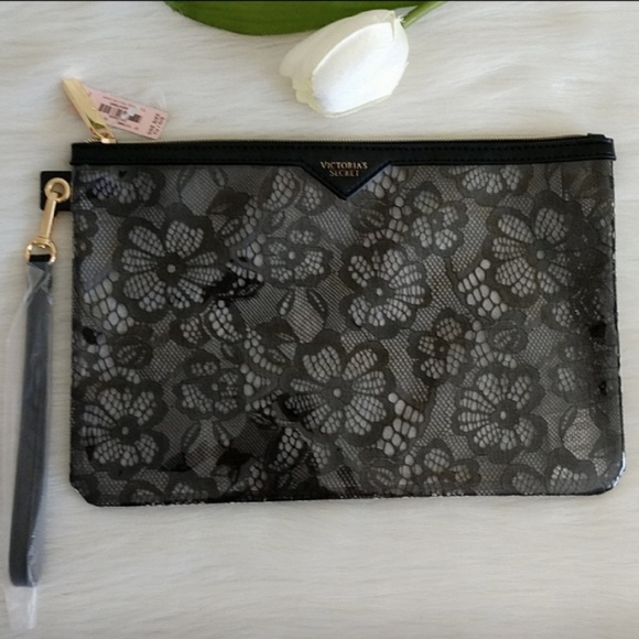 BEAUTIFUL VICTORIA'S SECRET POUCH.nwt - Picture 3 of 5